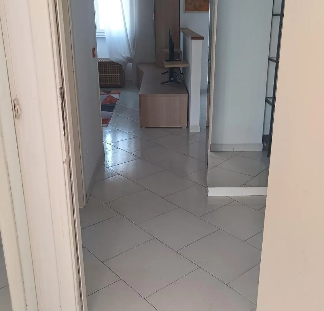 Apartment Appartamento Intero Di 78 Mq Cinisello Balsamo Italy